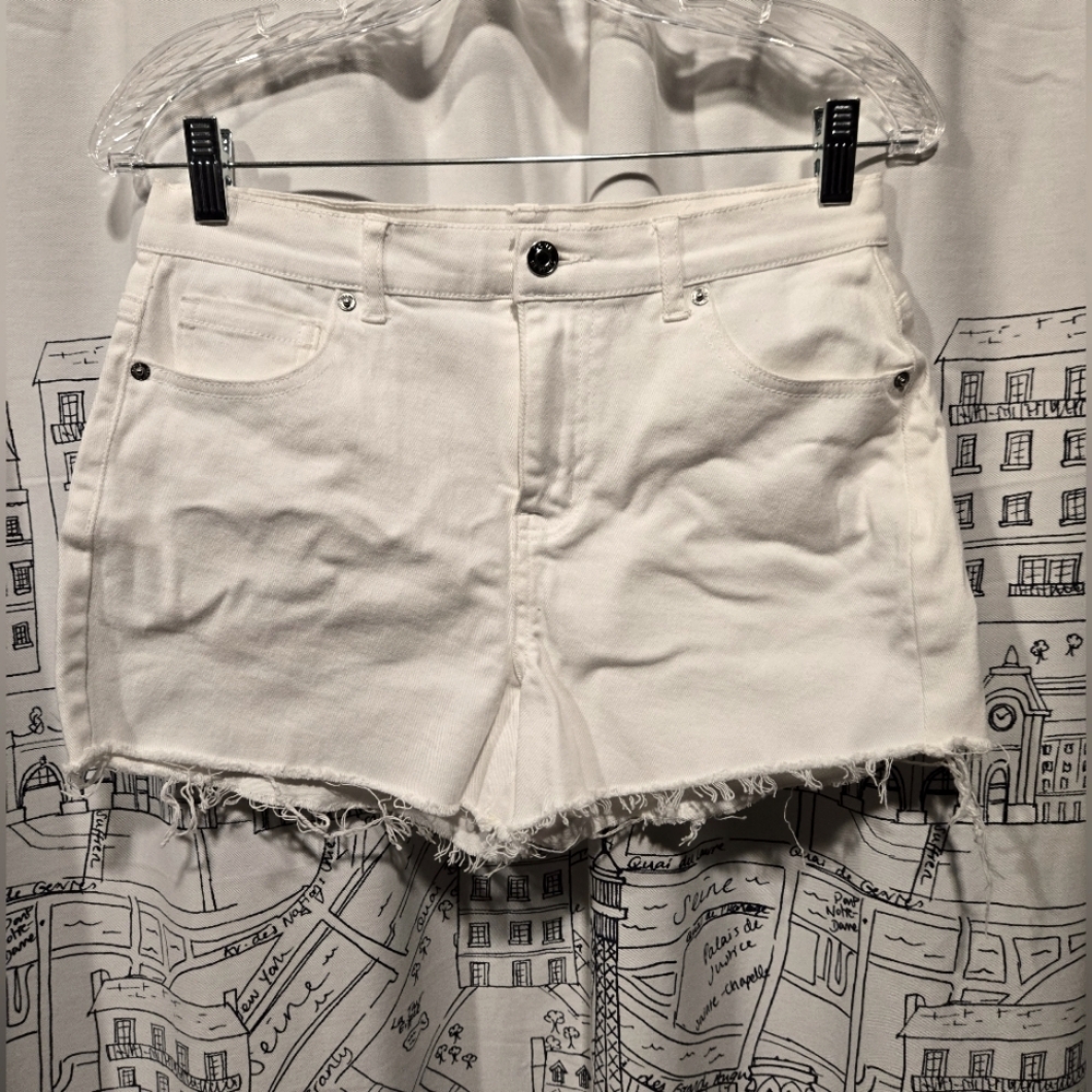 EUC Women's JuniorsWhite Love Revival Cut Off Jean Shorts Size 9